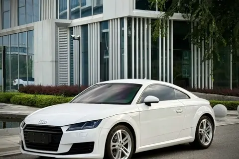 Audi TT 2015