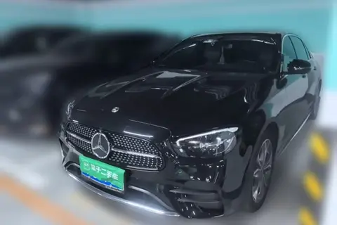 Mercedes-Benz E-Class 2021