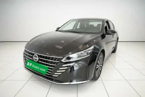 Nissan Teana 2002