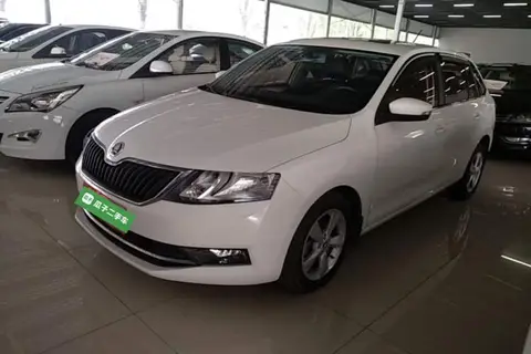 Skoda Rapid Spaceback 2017