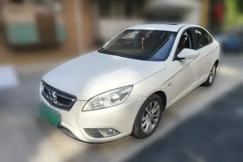 BAIC Senova D50 2015