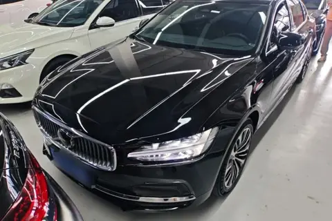 Volvo S90 2023