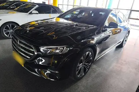 Mercedes-Benz E-Class 2025