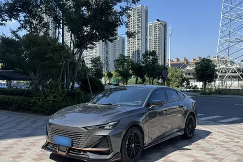 Changan UNI-V 2023
