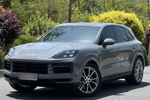 Porsche Cayenne 2023