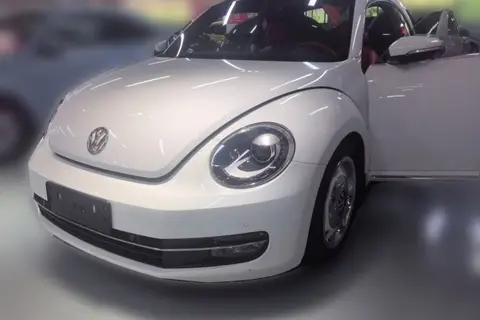Volkswagen Beetle 2014