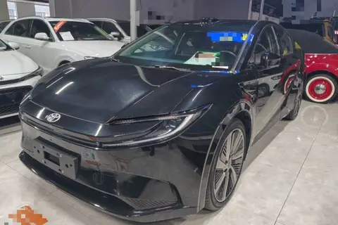 Toyota bZ5 2025