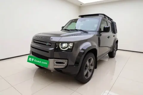 Land Rover Defender 2022