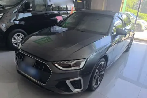 Audi A4L 2023