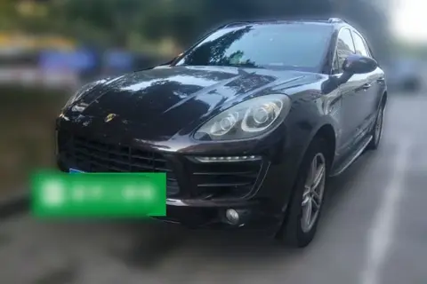 Porsche Macan 2015