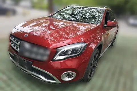 Mercedes-Benz GLA 2017