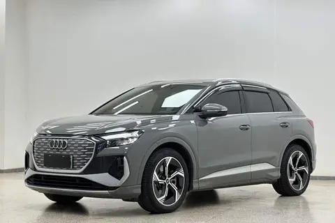 Audi Q4 e-tron 2023