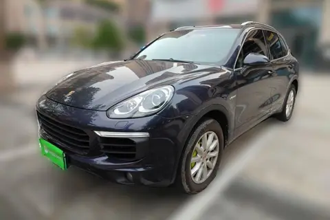 Porsche Cayenne 2016