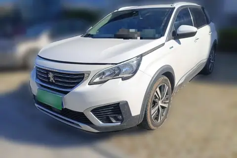 Peugeot 5008 2017