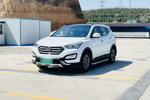 Hyundai Santa Fe 2014