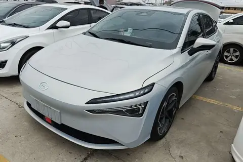GAC Aion S 2024