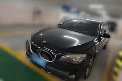 BMW 7 Series 2011
