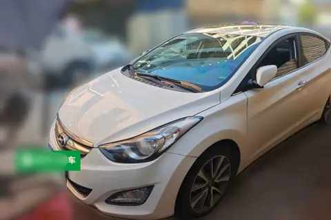 Hyundai Elantra Langdong 2015