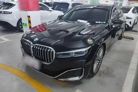BMW 7 Series 2021