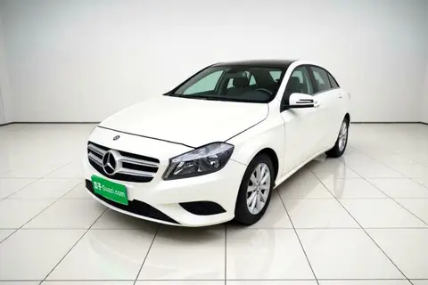 Mercedes-Benz A-Class 2015