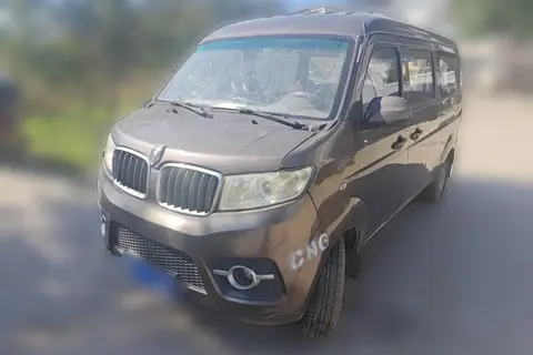 Jinbei Hiace X30 2015