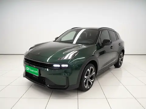 Lynk & Co 06 EM-P 2022