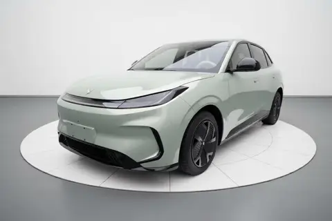 ARCFOX T1 2025