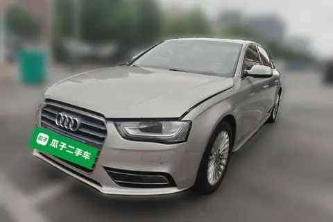 Audi A4L 2015