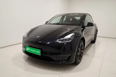 Tesla Model Y 2021