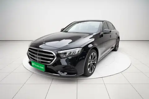 Mercedes-Benz E-Class 2024