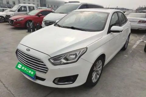 Ford Escort 2015