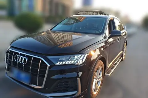 Audi Q7 2021