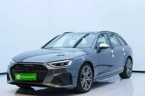 Audi S4 2024