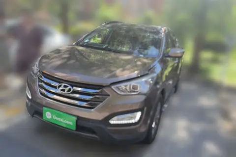 Hyundai Santa Fe 2014