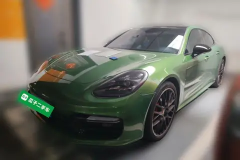 Porsche Panamera 2019