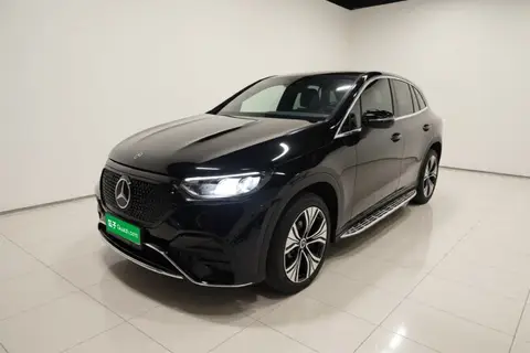 Mercedes-Benz EQE SUV 2024