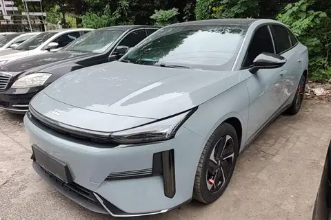 Geely Galaxy L6 2023