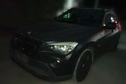 BMW X1 2011 — фото 1