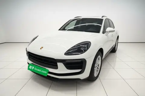 Porsche Macan 2023