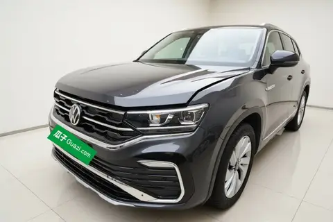 Volkswagen Tayron X 2021