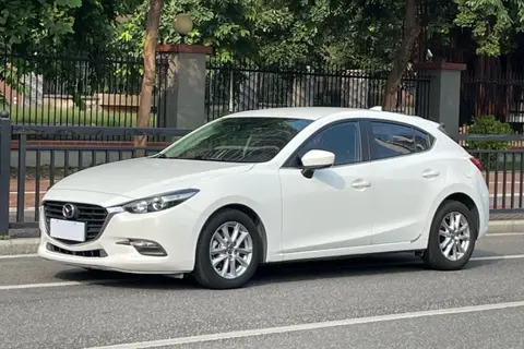 Mazda 3 Axela 2018
