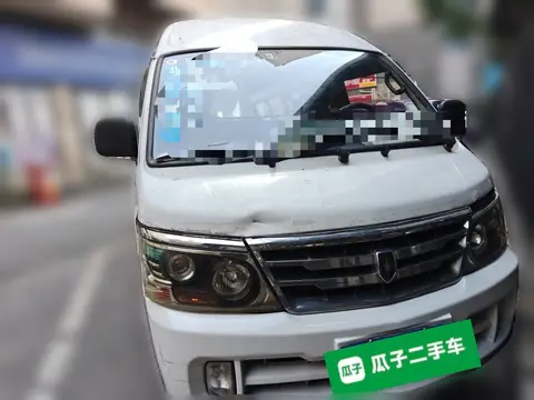 Jinbei Hiace 2014