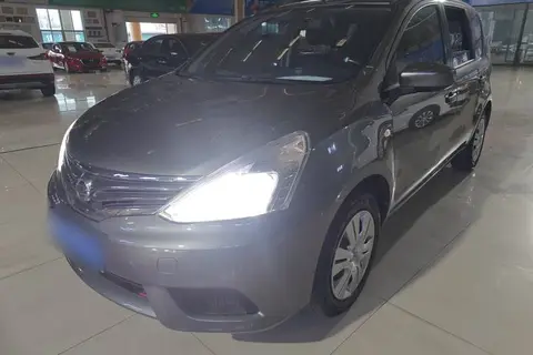 Nissan Livina 2018
