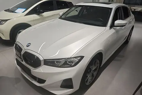 BMW i3 2023