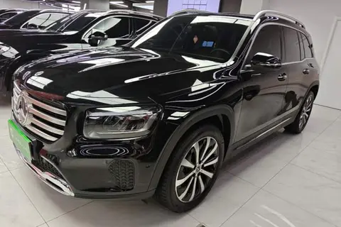 Mercedes-Benz GLB 2024