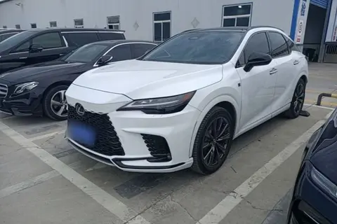 Lexus RX 2023