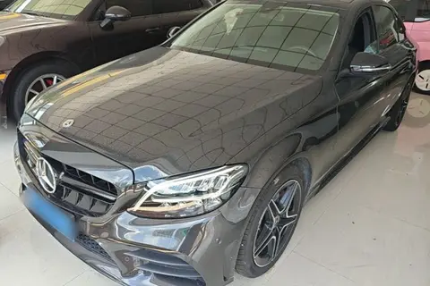 Mercedes-Benz C-Class 2021