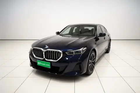 BMW 5 Series 2025
