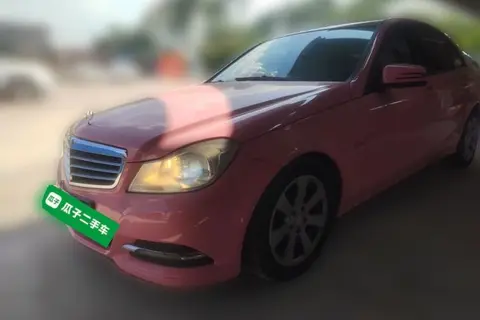 Mercedes-Benz C-Class 2011