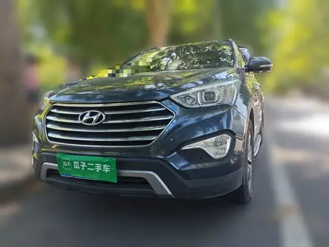 Hyundai Grand SantaFe 2014